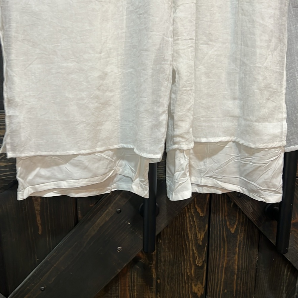 Cropped Wide-Leg White Linen-Blend Pants - Picture 3 of 9